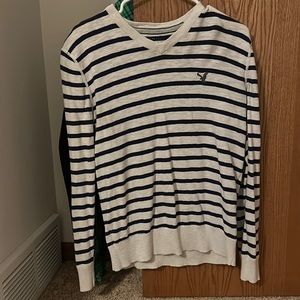 American eagle sweater